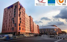 Park Inn By Radisson Lille Grand Stade  4*